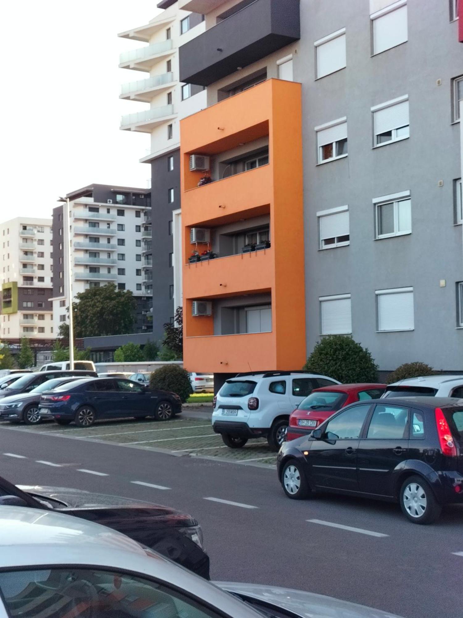 Lotus Area On Apartment Oradea Ngoại thất bức ảnh